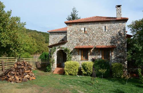 Kalavrita Villa | Country Stone House ,next to Kalavrita