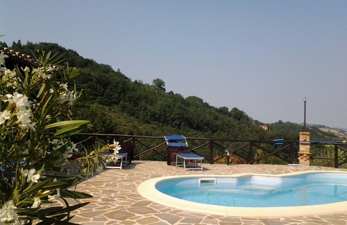Montelparo House | Country Villa With Private Pool, Shaded Verandah And Elevated Panoramic Views