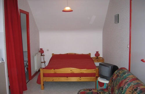 Erquy Apartment | Countryside apartment near the sea (sleeps 2 to 4)