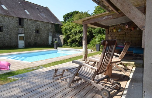 Pluguffan Cottage | Countryside gite, near the sea, ideally situated for visiting Southern Finistère