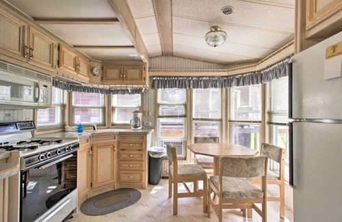Puposky Cabin | Couples cabin on Three Island Lake in Bemidji, MN