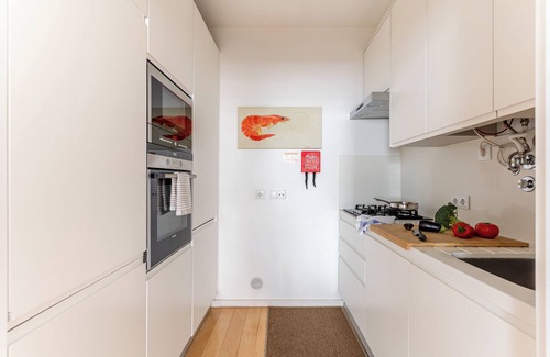 Sacramento Apartment | Courtesy Chiado SPACIOUS & LUXURIOUS