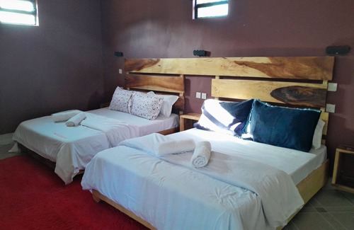 Namanga House | Courtyard B&B