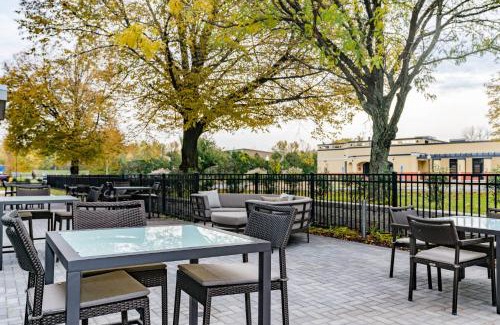 West Springfield Hotel | Courtyard by Marriott West Springfield