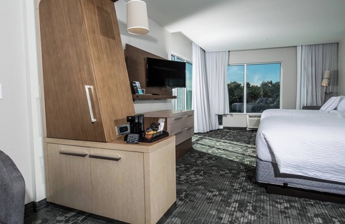 Cayce Hotel | Courtyard by Marriott Columbia Cayce