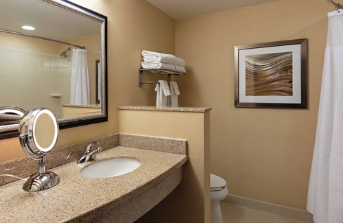 Harrisburg - Hershey Hotel | Courtyard by Marriott Harrisburg Hershey