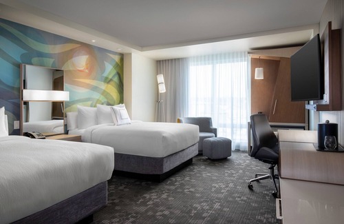 Regional District of Nanaimo Hotel | Courtyard By Marriott Nanaimo