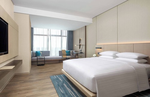 Lougang Hotel | Courtyard by Marriott Shenzhen Bao'an