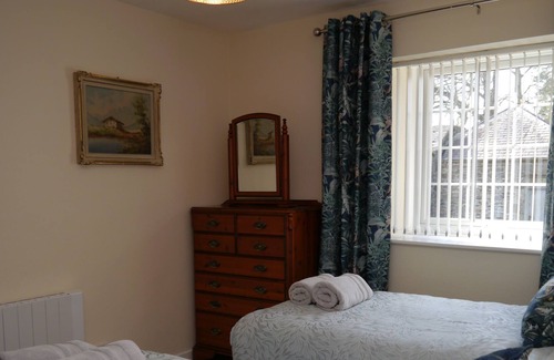 Castle Douglas Cottage | Courtyard Cottage - a cottage that sleeps 4 guests in 2 bedrooms