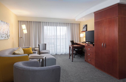West Des Moines Hotel | Courtyard Des Moines West/Jordan Creek