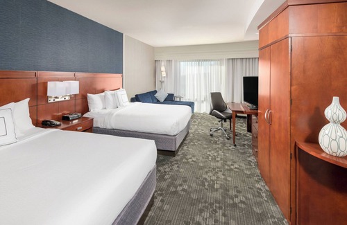 Ivey Ranch - Rancho Del Oro Hotel | Courtyard San Diego Oceanside