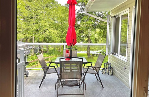 West Hants House | Cove Cottage @ Mockingeen