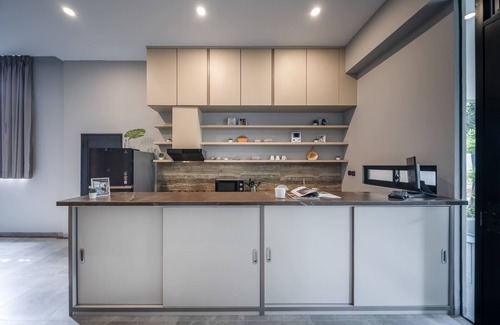 Binong House | Cove Equatoria