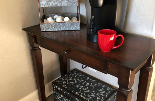 Monroe House | Cove View Cottage- close to Big 5 Nat. Parks, ATV trails, hiking, biking, fish