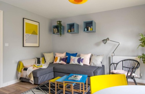 Coventry House | Coventry JLR Guest House