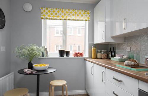 Coventry House | Coventry JLR Guest House