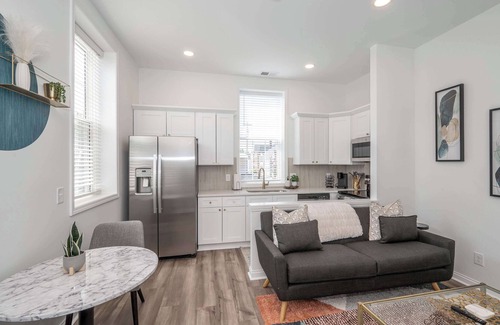 Covington Condo | Covington Charm 201 S