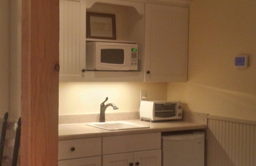 Ridgway Apartment | Cow Creek Suite for Two 9 Highway Miles North of Ouray in Sunny Ridgway