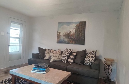 Truth or Consequences Apartment | Cozy 1-bedroom apartment with WiFi, AC in lovely Truth or Consequences