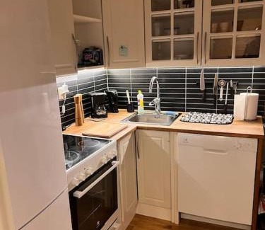Tromsdalen Apartment | Cozy 1 bedr apartment close to everything!