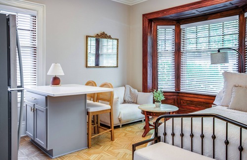 East Avenue Apartment | Cozy 1-bedroom Apartment Steps from Park Ave with AC, WiFi