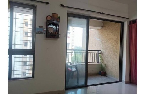 Nilje Gaon Apartment | Cozy 1-bedroom apartment with fitness room, WiFi in charming Dombivli