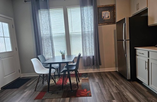 Avon Apartment | Cozy 1-bedroom apartment in amazing Danville with WiFi