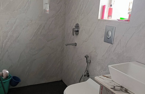Sector 1 Apartment | Cozy 1-bedroom apartment with WiFi, AC in delightful Kolkata