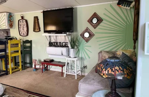 Buxton Apartment | Cozy 1-bedroom apartment in tranquil Buxton, across from sound,with WiFi, AC