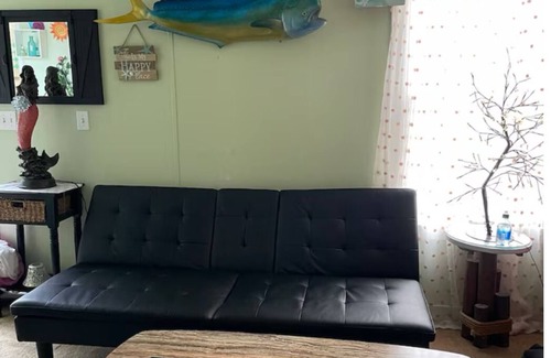 Buxton Apartment | Cozy 1-bedroom apartment in tranquil Buxton, across from sound,with WiFi, AC