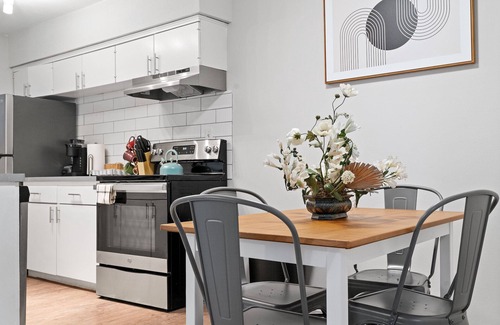 Highland Apartment | Cozy 1 Bedroom Apt in Highland Austin 8933