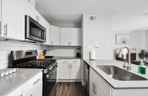 Highland Apartment | Cozy 1 Bedroom Apt in Highland Austin 3740