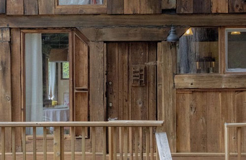 Little River Cabin | Cozy 1-bedroom cabin nestled in the Redwoods by the coast in Little River, CA