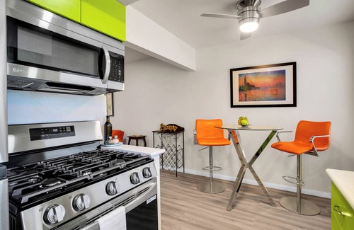 The Mesa Condo | Cozy 1-bedroom condo in peaceful Palm Springs 1-mile from downtown with WiFi, AC
