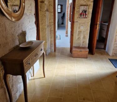 Zejtun House | Cozy 1 Bedroom House in Iz-Zejtun