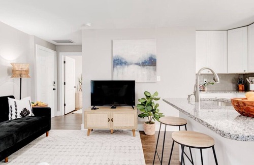 Columbus Apartment | Cozy 1-Bedroom Retreat ~ New Remodel, Fast Wi-Fi
