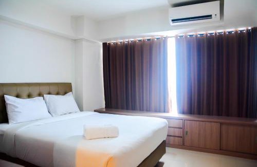 Jatinegara Apartment | Cozy 1BR Apartment H Residence near MT Haryono By Travelio