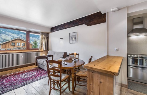 Le Planellet Apartment | Cozy 1BR Apartment in Megève Centre - Sleeps 3, Near Market, Easy Access, Secure Parking