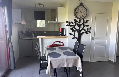 Meillard Cottage | Cozy 2-Bed Gîte with Terrace, Countryside Views, and Family Amenities