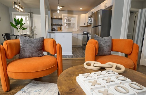 Rocky Mount Apartment | Cozy 2-bedroom apartment in charming Rocky Mount with WiFi, AC