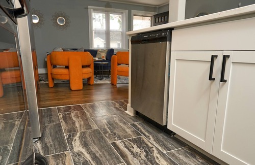 Rocky Mount Apartment | Cozy 2-bedroom apartment in charming Rocky Mount with WiFi, AC