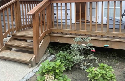 Tarrytown Apartment | Cozy 2-bedroom apartment with WiFi, AC in charming Tarrytown