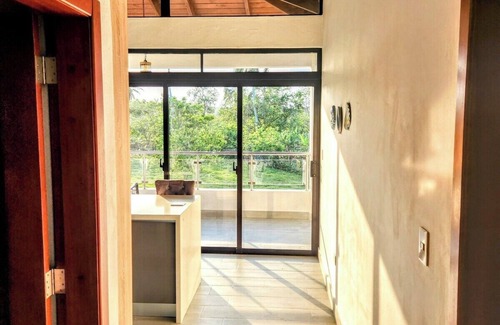 Los Brazos Apartment | Cozy 2-bedroom apartment in lovely Sabaneta with WiFi, AC