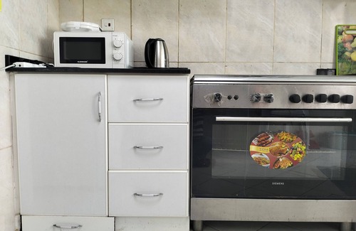 Ajman House | Cozy 2-bedroom apartment with AC and WiFi in beautiful Ajman