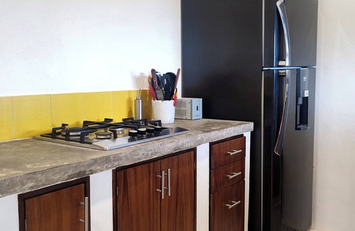 Isla Holbox Apartment | Cozy 2-bedroom apartment with WiFi, AC in charming Holbox