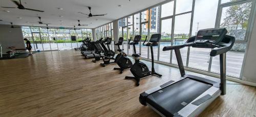 Kota Warisan Apartment | Cozy 2-bedroom apartment near KLIA, Putrajaya & Cyberjaya