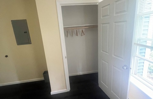 Guild Apartment | Cozy 2-bedroom apt-1 in Lakes Region with AC, WiFi, Pet friendly 2 queen beds
