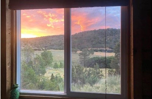 Hesperus Cabin | Cozy 2-bedroom cabin in a lovely slice of heaven in Hesperus off Cherry Creek Rd