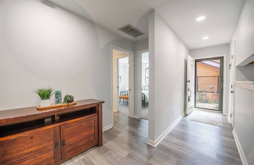 Killearn Estates Condo | Cozy 2-bedroom condo with WiFi, AC in desirable N Tallahassee
