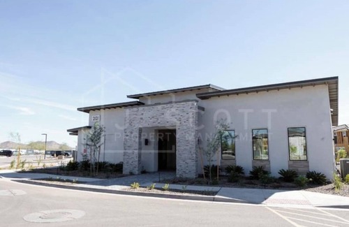 Sonoran Foothills Condo | Cozy 2-bedroom condo with AC, WiFi minutes to TSMC